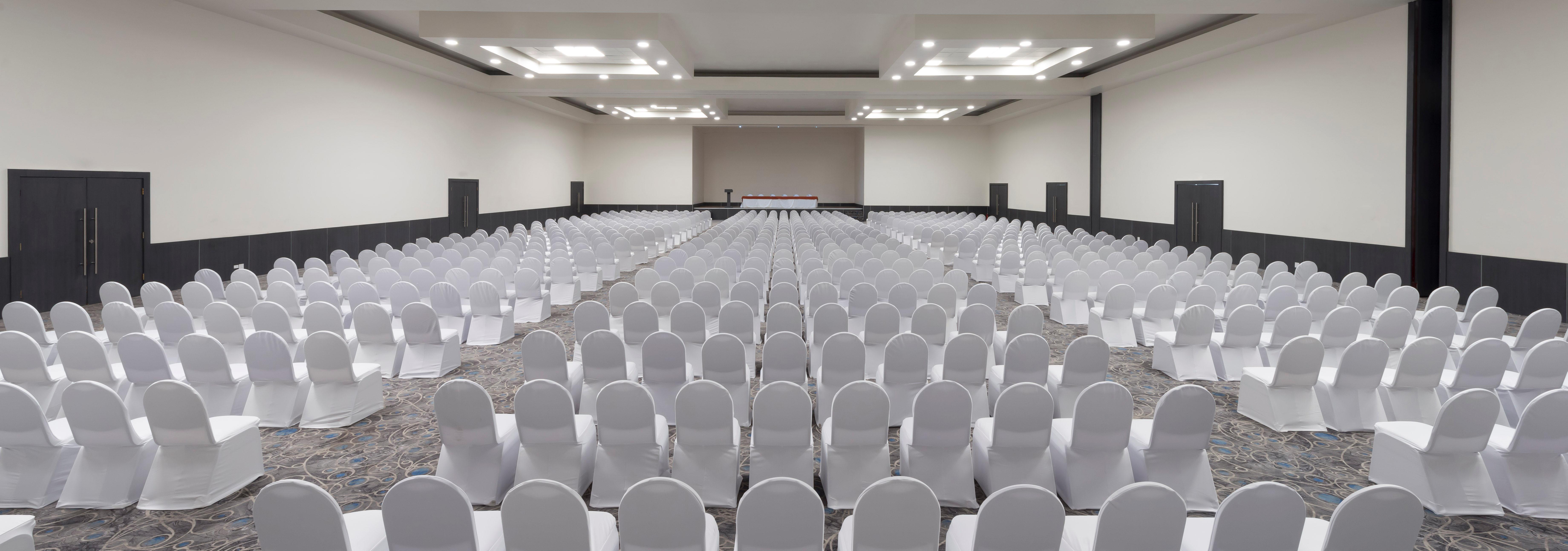 提华纳里尔酒店 外观 照片 The Grand Ballroom