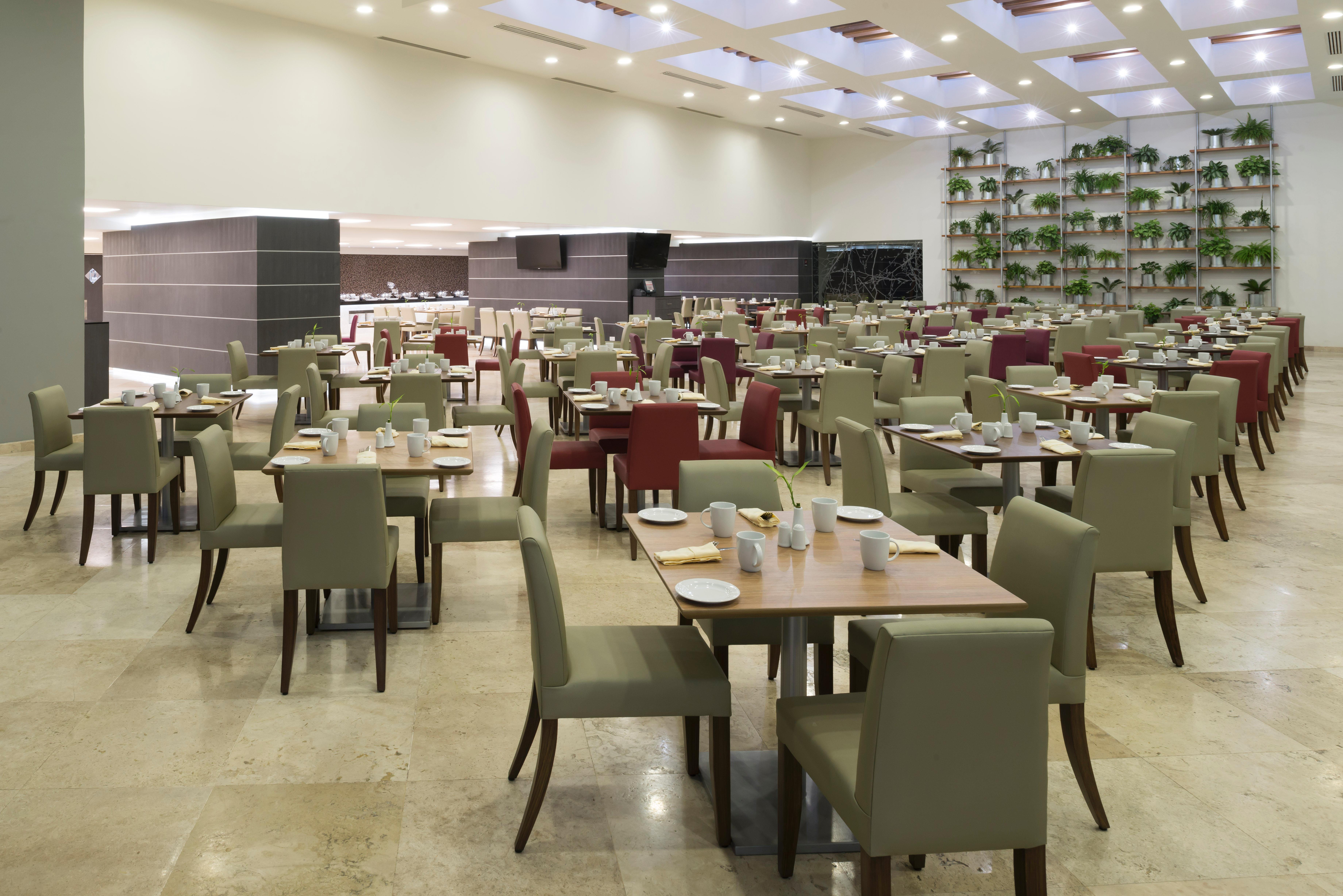 提华纳里尔酒店 外观 照片 The dining room